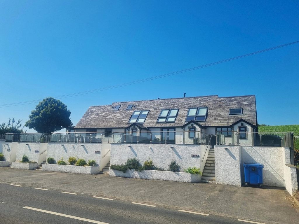 6 bed cottage for saleSea View Cottages, Aldingham, Ulverston LA12