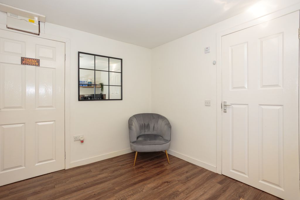 Additional image 31 of 2 bed detached house for saleRoucan Road, Dumfries DG1