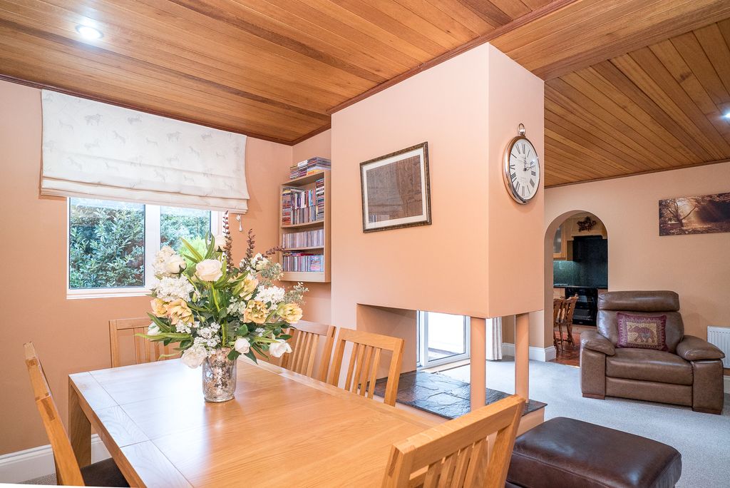 Additional image 3 of 4 bed detached house for saleWest Road, Berkhamsted HP4