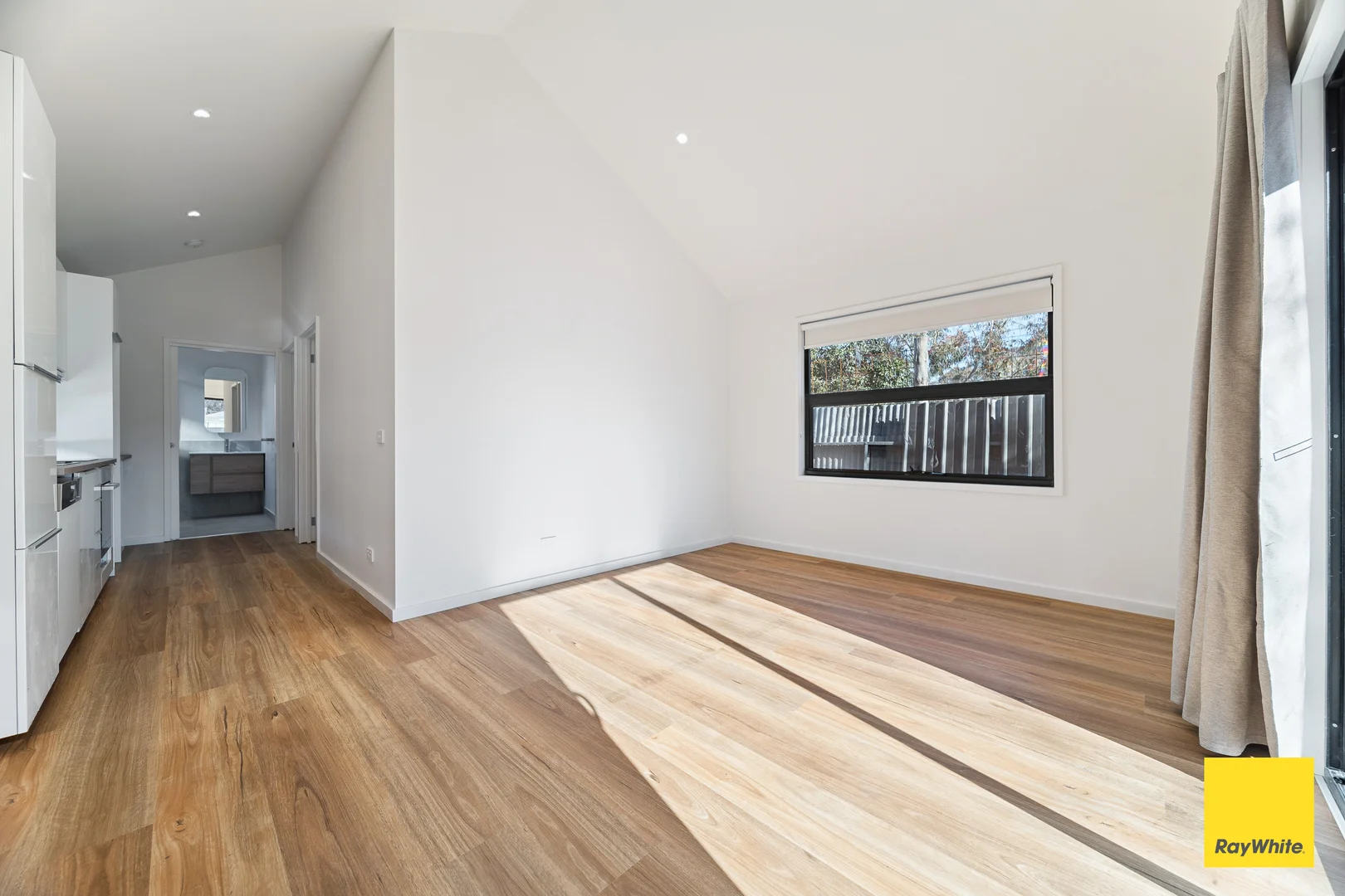 Additional image 8 of 541A Napier St, White Hills VIC 3550