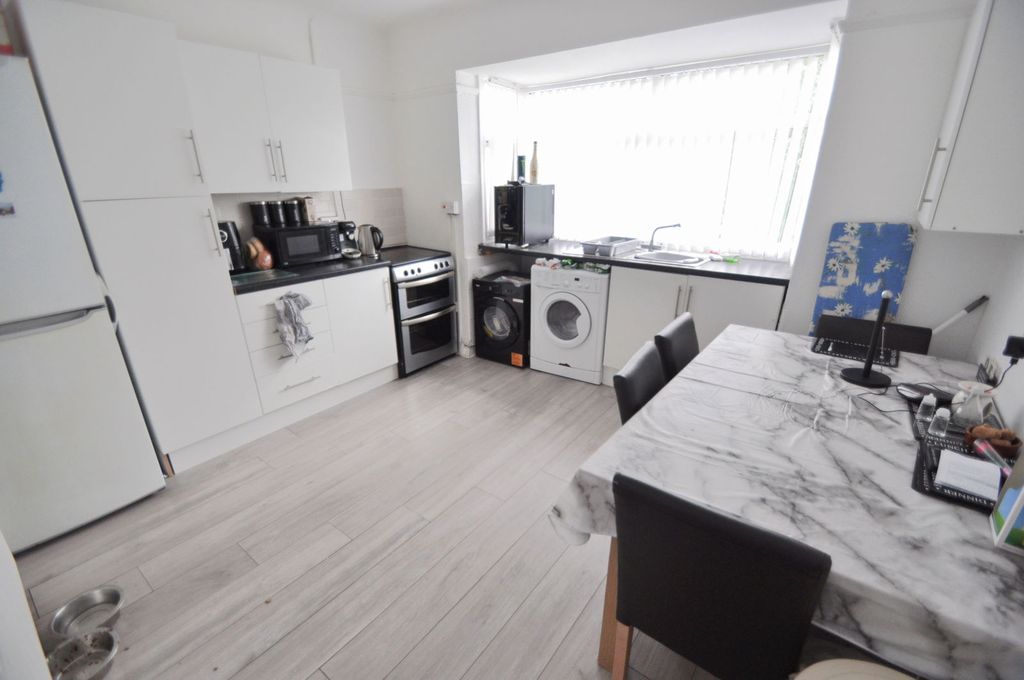 Additional image 8 of 2 bed flat for saleGautby Road, Birkenhead CH41
