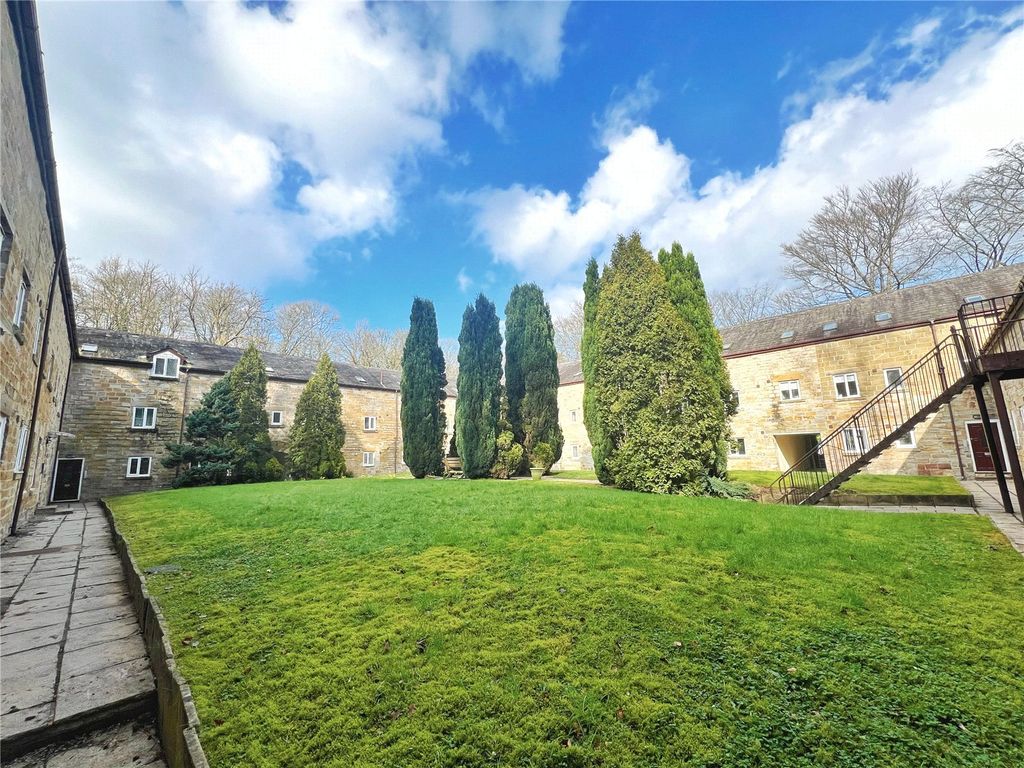 Additional image 10 of 2 bed flat for saleOldham Road, Ashton-Under-Lyne, Greater Manchester OL7