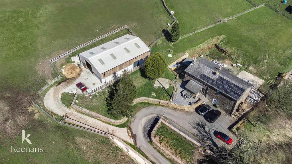 Additional image 12 of 4 bed farmhouse for saleTodmorden Road, Bacup OL13