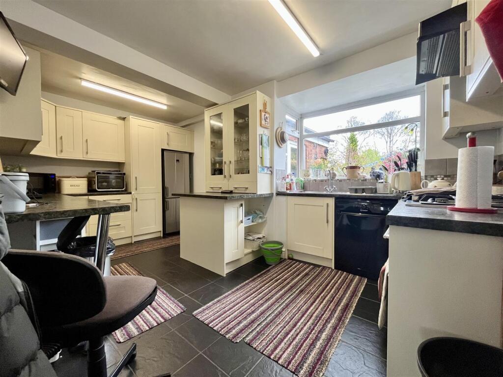 Additional image 9 of Hemlingford Road, Walmley, Sutton Coldfield