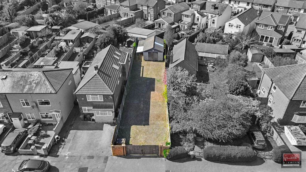 Land for saleAlexandra Road, Ashford TW15