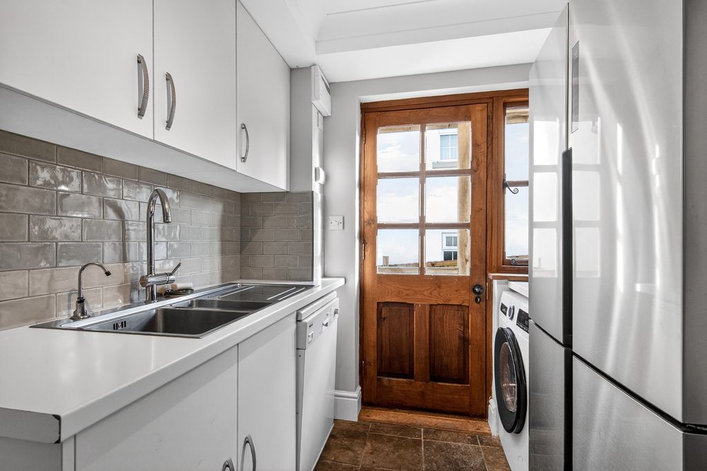Additional image 16 of 5 bed detached house for saleLynhurst Avenue, Barnstaple EX31