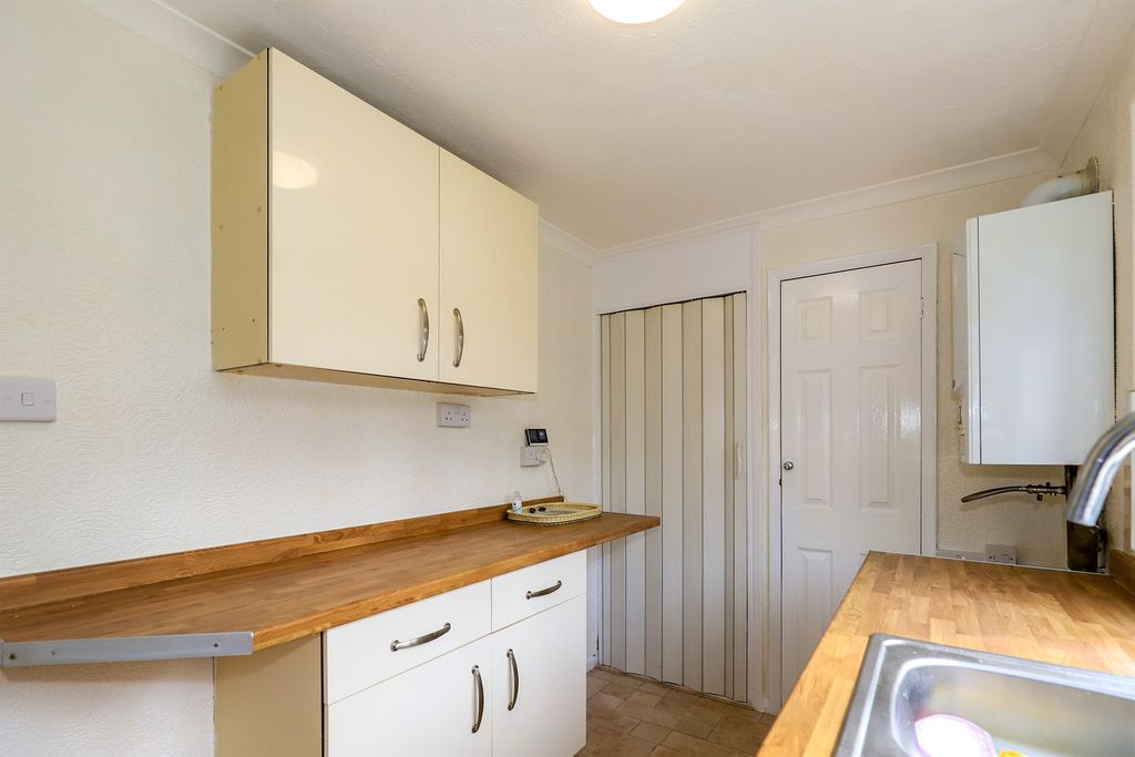 Additional image 6 of 1 bed flat for saleHumphries Crescent, Bilston WV14