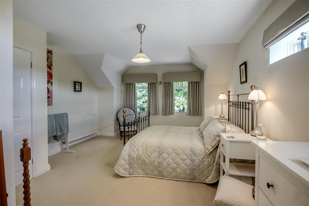 Additional image 10 of 4 bed semi-detached house for saleRaby Avenue, Barnard Castle DL12