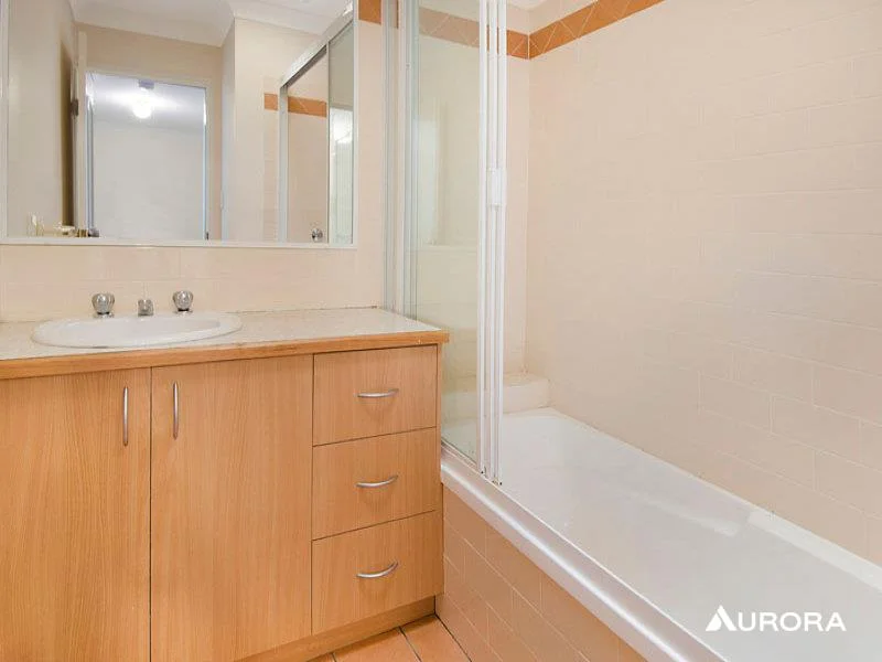 Additional image 5 of 8/37 Birdwood Road, Holland Park West QLD 4121