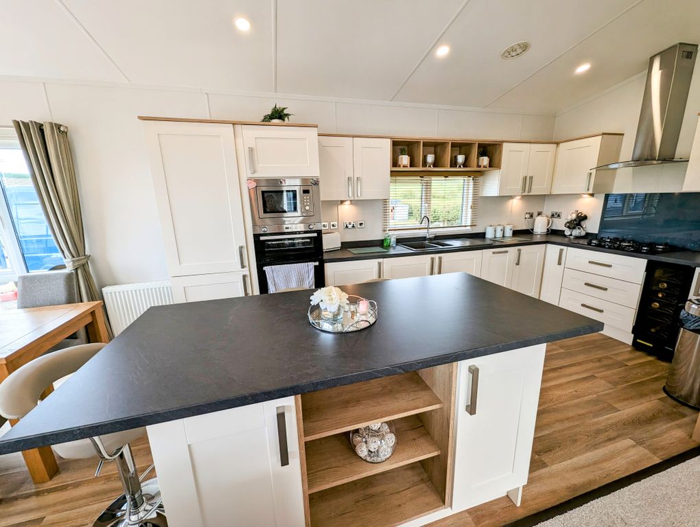 Additional image 7 of 2 bed mobile/park home for saleMillglen Lodges, Ardrossan KA22