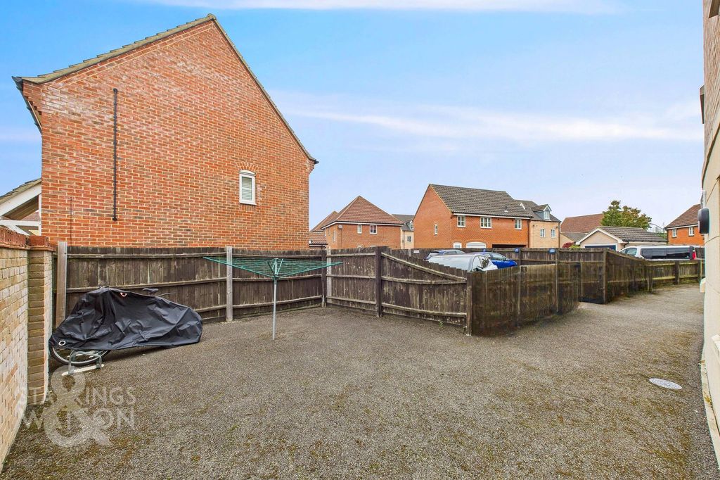 Additional image 19 of 2 bed flat for saleHolly Blue Road, Wymondham, Norwich NR18