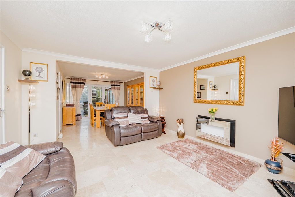 Additional image 2 of 5 bed detached house for saleSherbourne Close, Barry CF62
