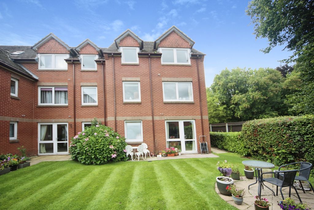 Additional image 11 of 1 bed flat for saleMalin Court, Alcester B49