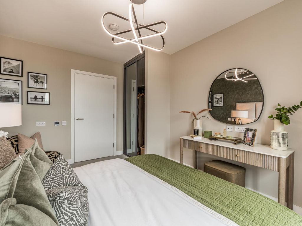 Additional image 9 of 2 bed flat for saleKent Avenue, Dagenham RM9