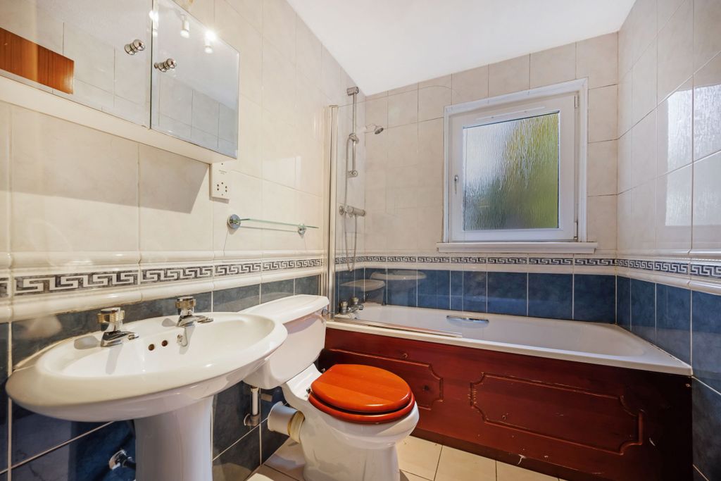 Additional image 11 of 4 bed detached house for sale9 Burnside Park, Balerno, Edinburgh EH14