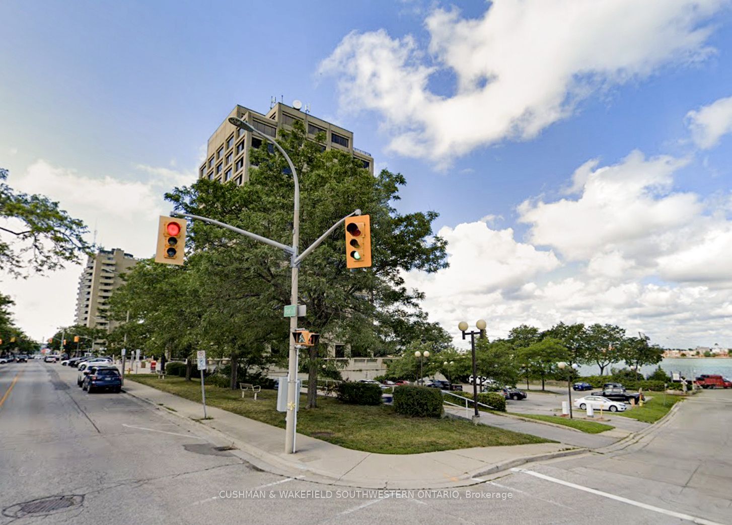 Additional image 2 of 201 Front Street N, Sarnia, ON, N7T 7T9