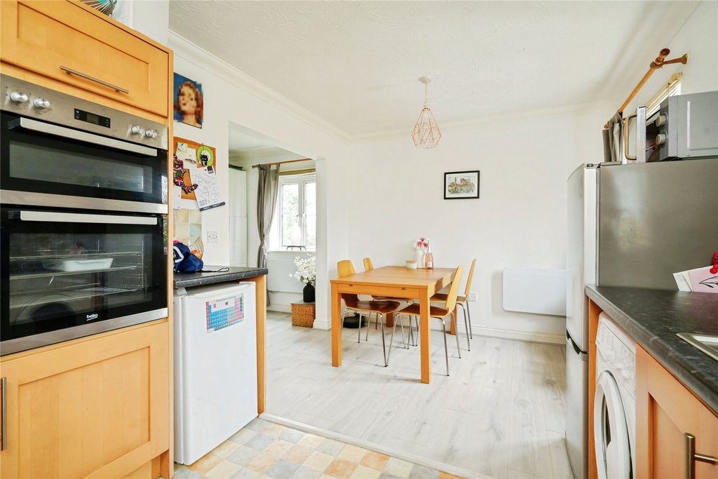 Additional image 7 of 2 bed flat for saleCorncrake Way, Bicester, Oxfordshire OX26