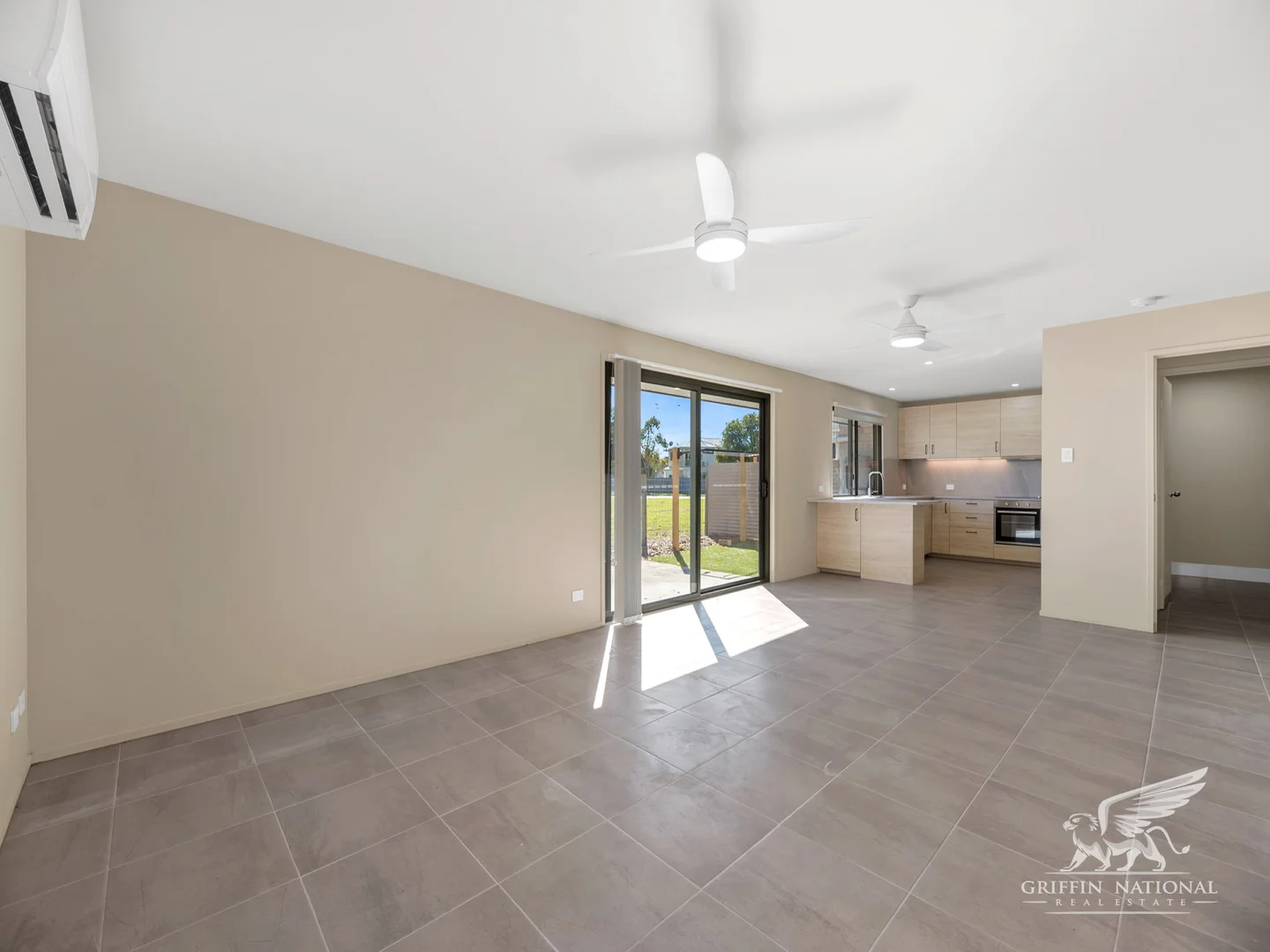 Additional image 5 of 3/8 Railway Pde, Caboolture QLD 4510