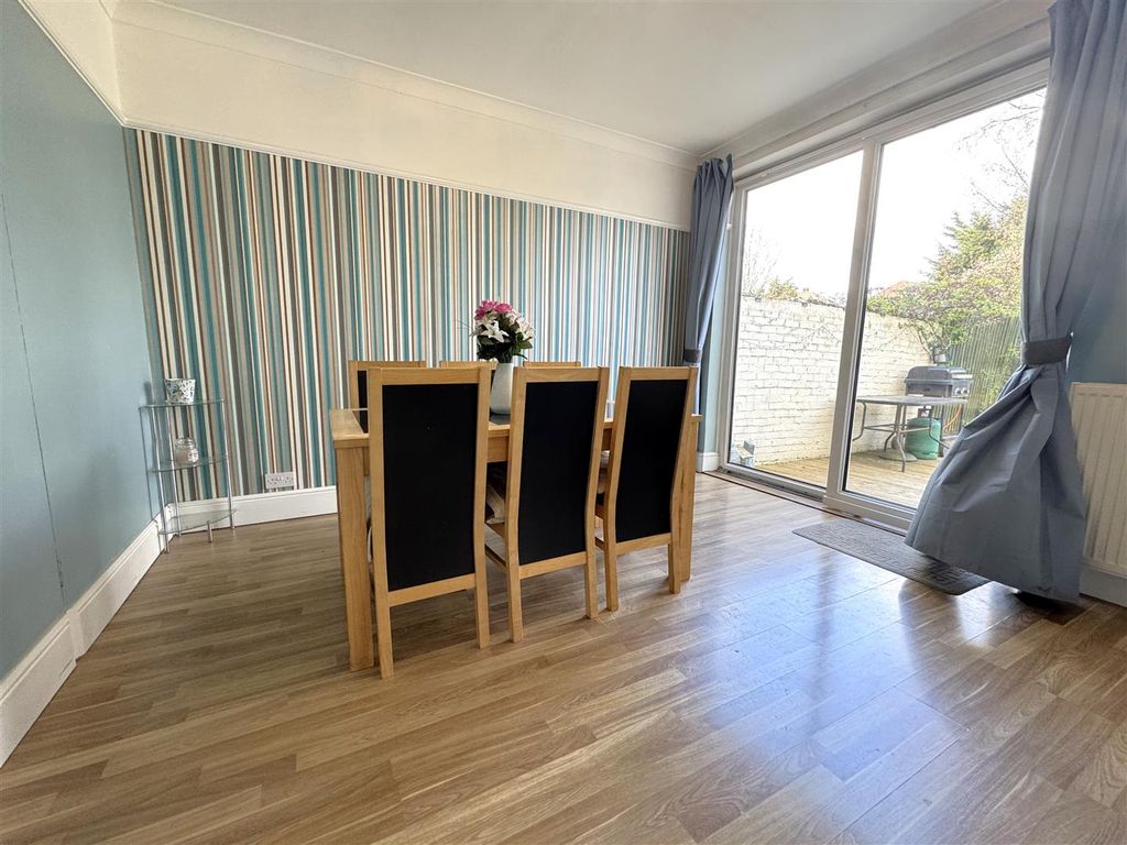 Additional image 5 of 4 bed semi-detached house for saleGlynde Road, Bexleyheath DA7
