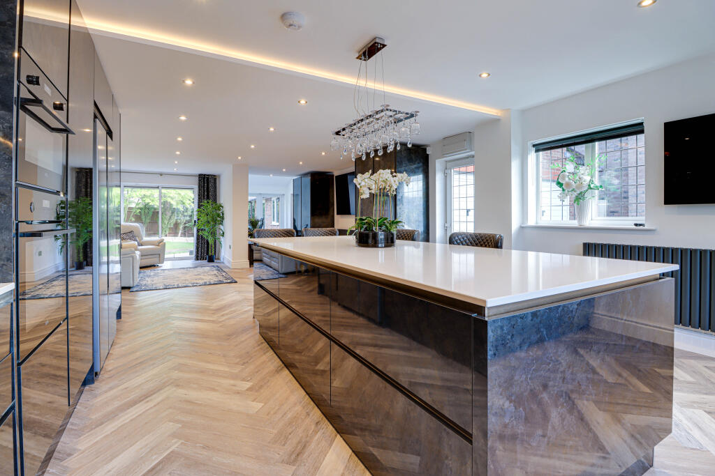 Additional image 8 of Halifax Close, Bricket Wood, St. Albans, AL2