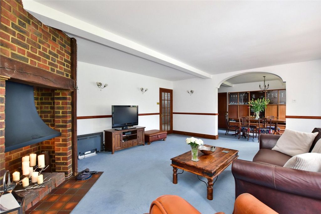 Additional image 6 of 4 bed semi-detached house for saleDairy Way, Abbots Langley WD5