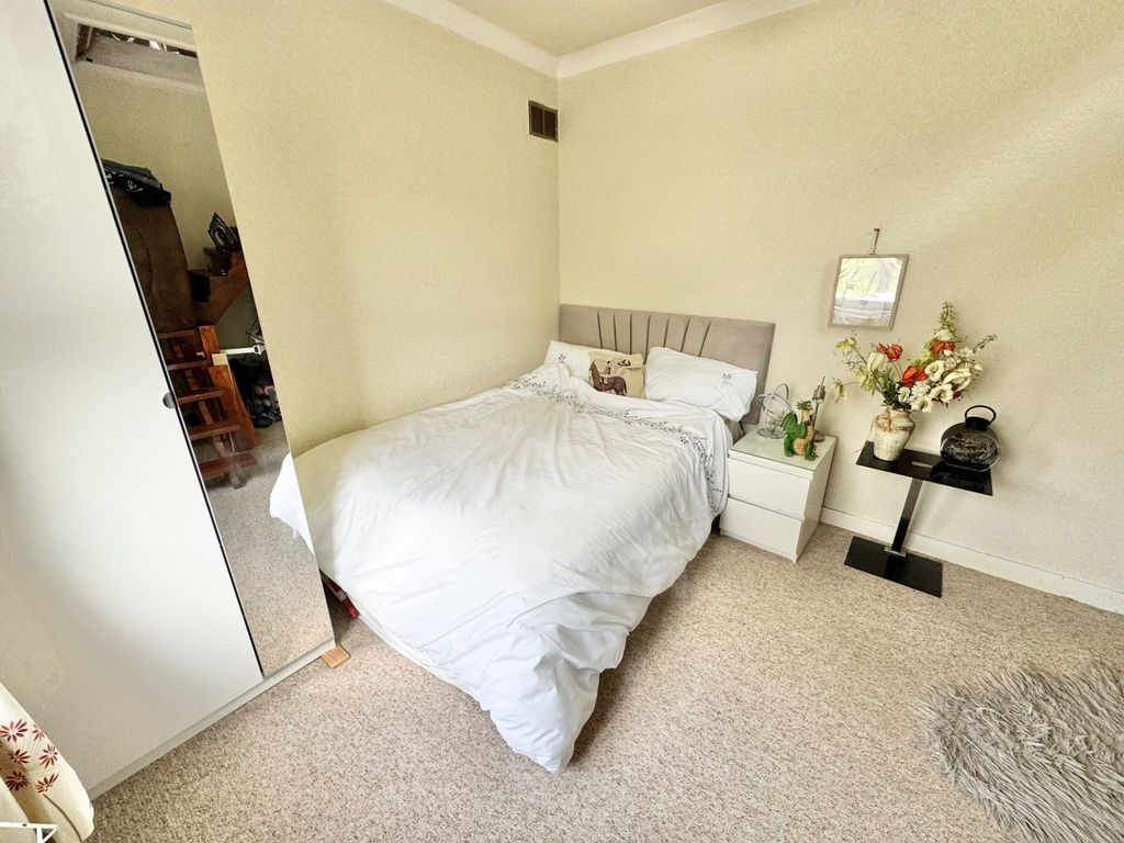 Additional image 5 of 2 bed flat for saleDalry Road, Kilbirnie KA25
