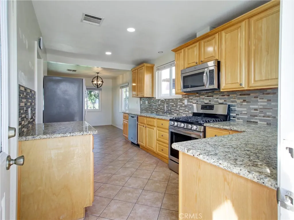 Additional image 20 of 12202 Orange Dr, Whittier, CA 90601