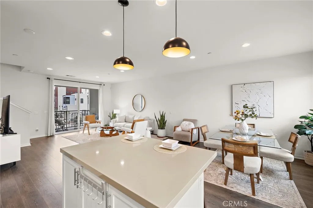 Additional image 35 of 116 Epic, Irvine, CA 92618