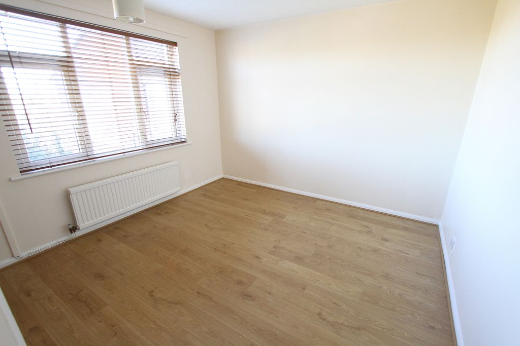 Additional image 4 of 2 bed flat for saleOld Parr Close, Banbury OX16