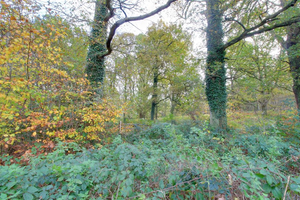 Additional image 5 of Land for saleRingshall, Berkhamsted HP4