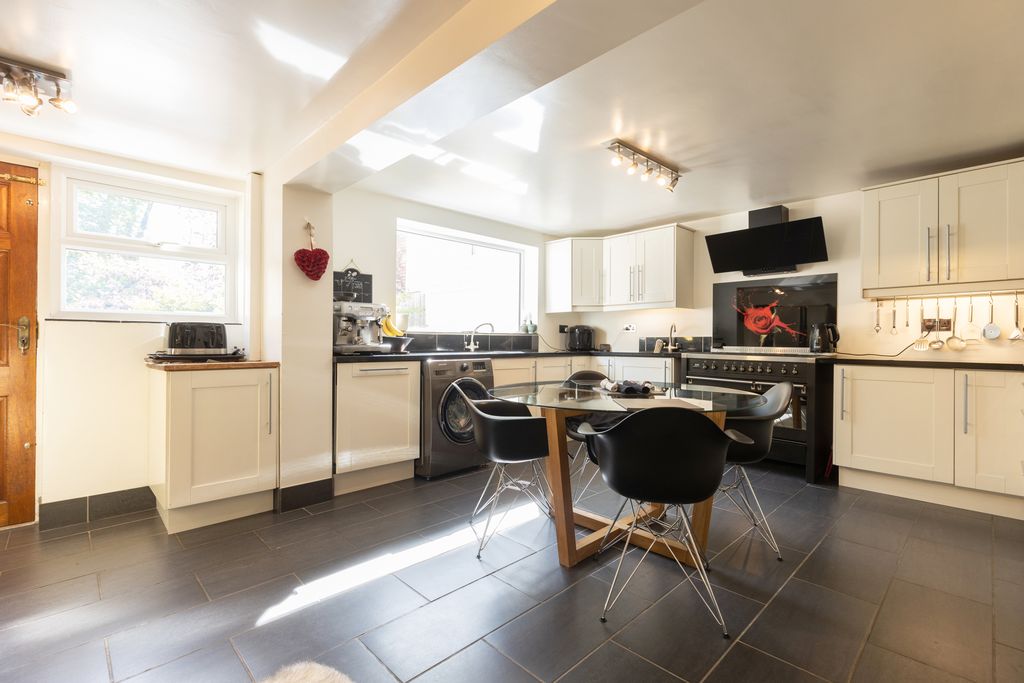 Additional image 8 of 5 bed semi-detached house for saleMain Street, Hemington, Derby DE74