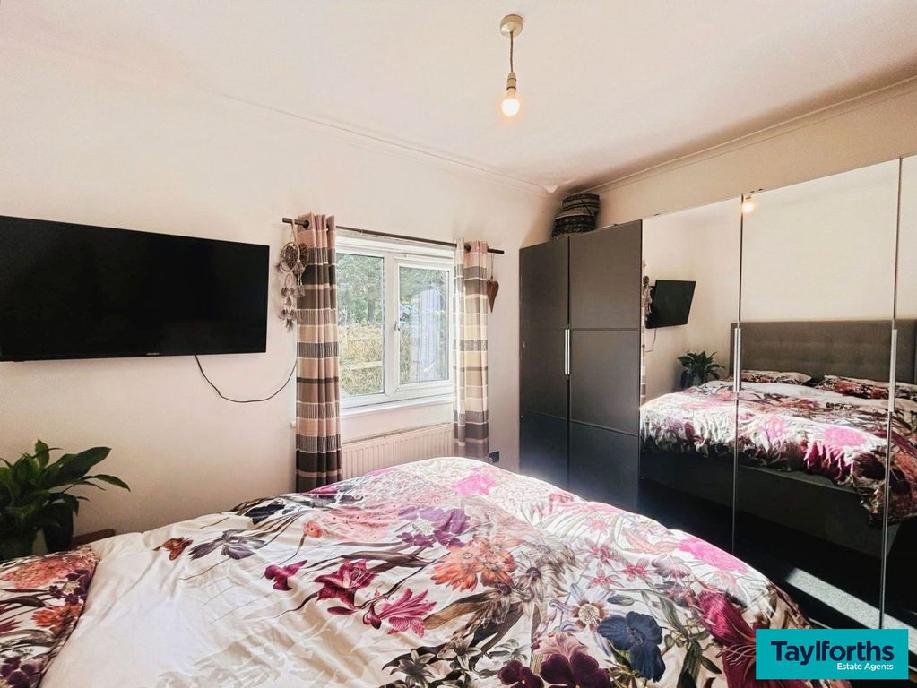 Additional image 10 of 3 bed semi-detached house for salePark Road, Barnoldswick BB18