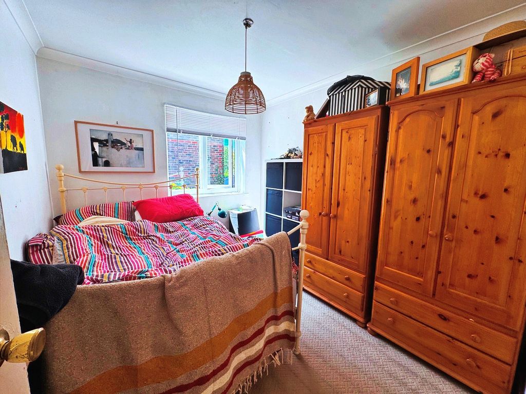 Additional image 13 of 6 bed detached house for saleStein Road, Southbourne, Emsworth PO10