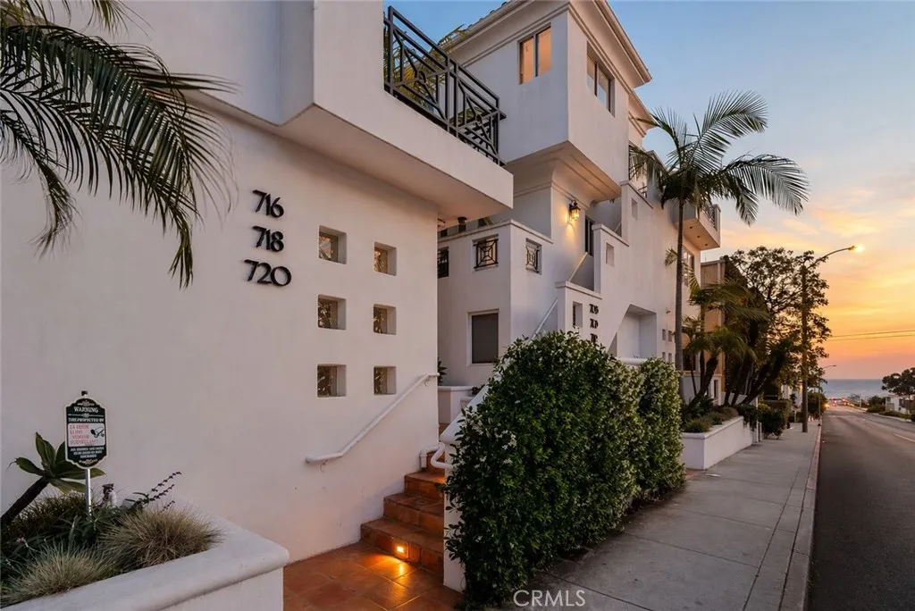 Additional image 3 of 720 Manhattan Beach Blvd, Manhattan Beach, CA 90266