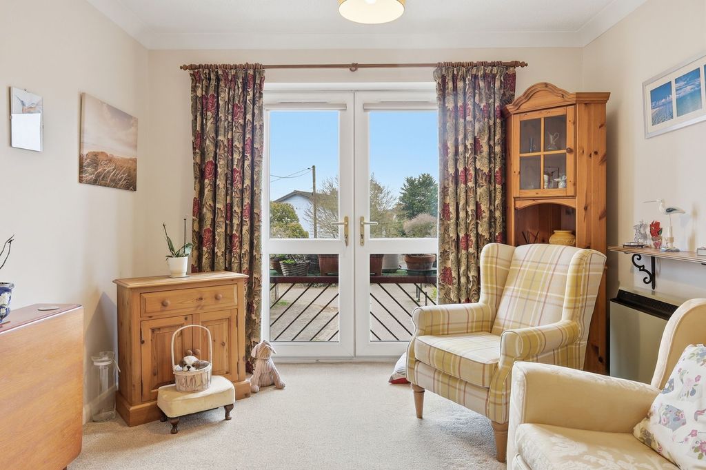 Additional image 8 of 1 bed flat for saleSuffolk Place, Woodbridge IP12