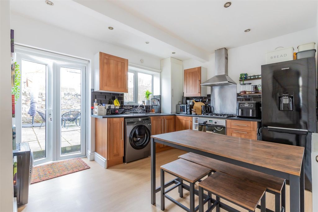 Additional image 5 of 2 bed property for saleEgerton Street, Canton, Cardiff CF5