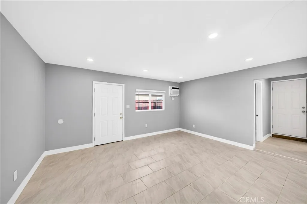Additional image 66 of 2643 Tenth Street, Riverside, CA 92507