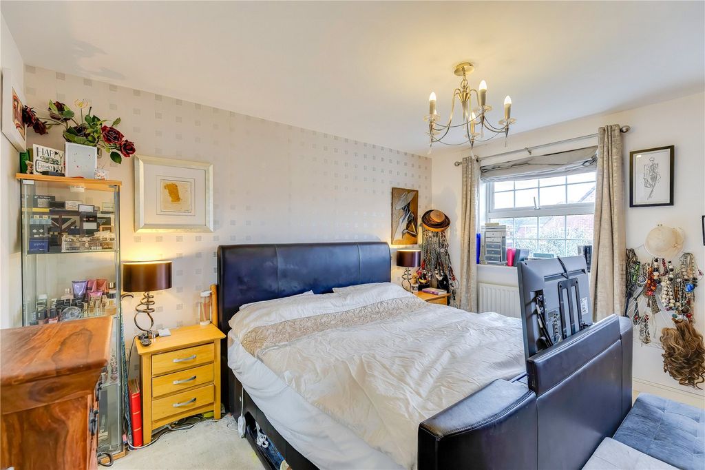 Additional image 13 of 4 bed end terrace house for saleCambrian Grove, Marshfield, Cardiff CF3