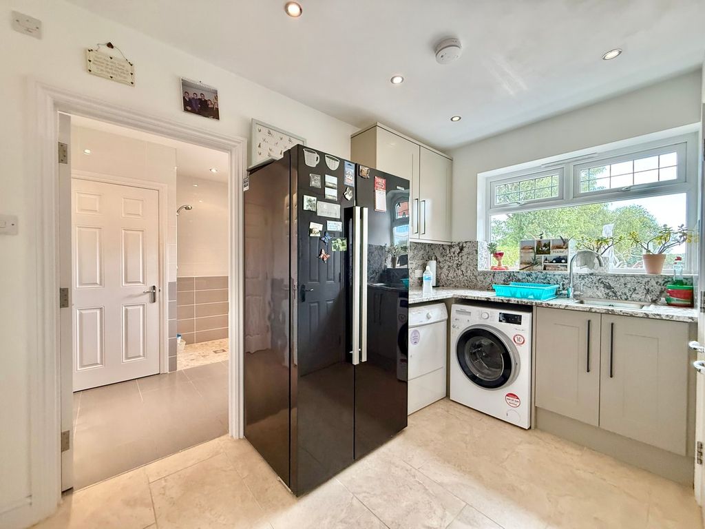 Additional image 19 of 7 bed detached house for salePotmans Lane, Bexhill On Sea TN39