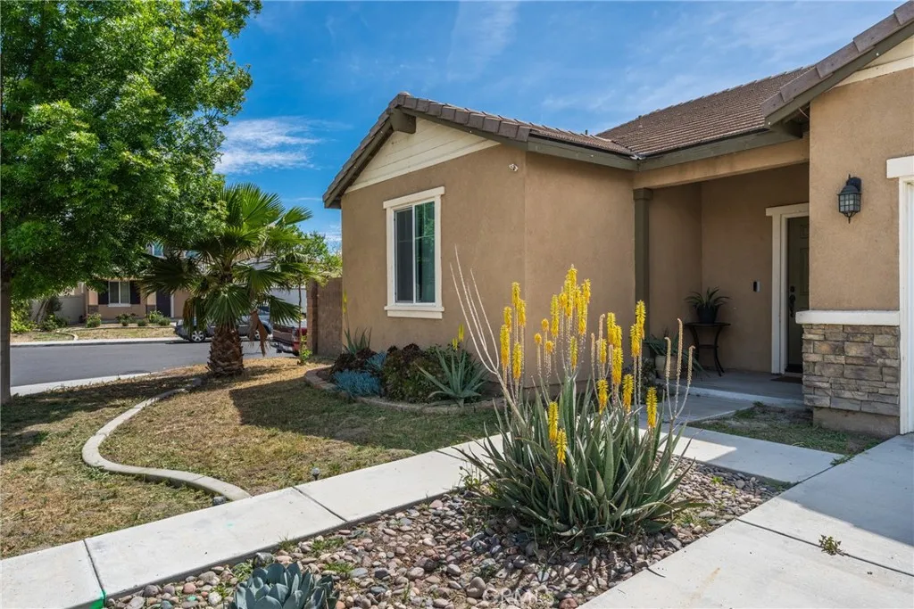 Additional image 4 of 1662 Hayloft Place, San Jacinto, CA 92582