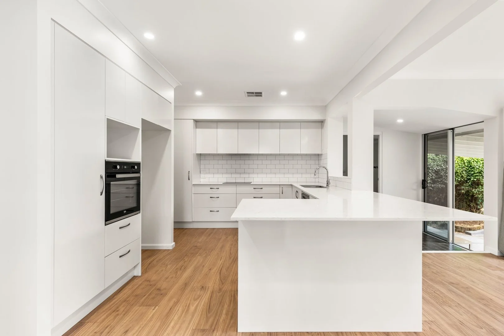 7 Daydawn Avenue, Warners Bay NSW 2282