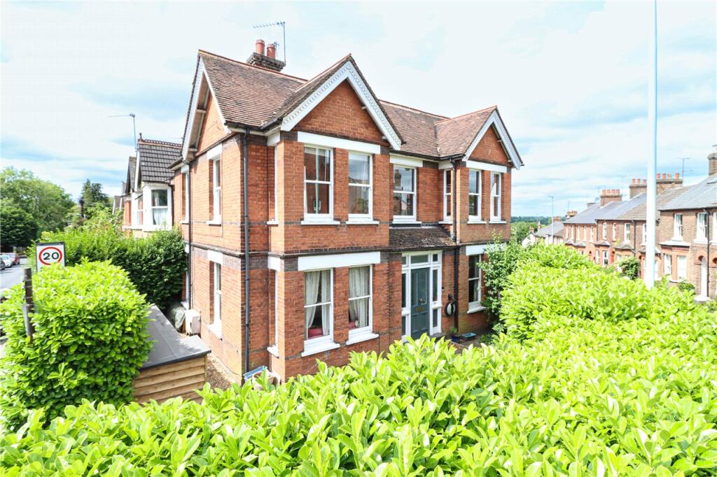 Gombards, St. Albans, Hertfordshire, AL3