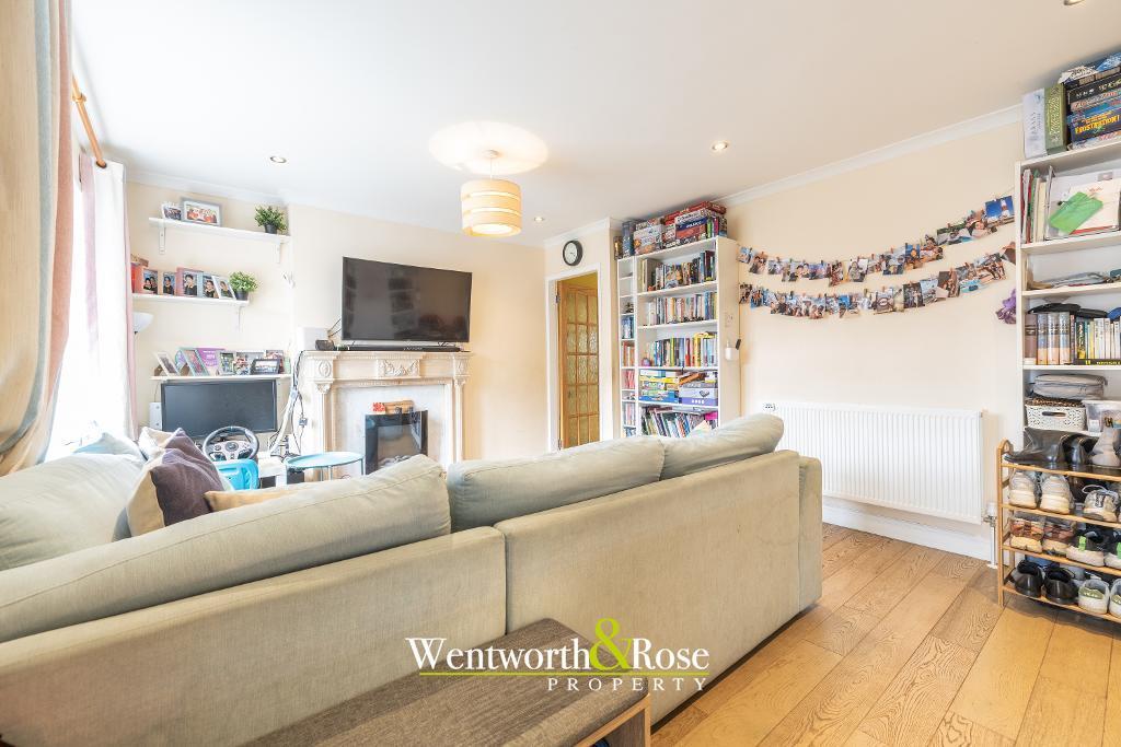 St Andrews Close, Harborne, B32 2UY photo 3