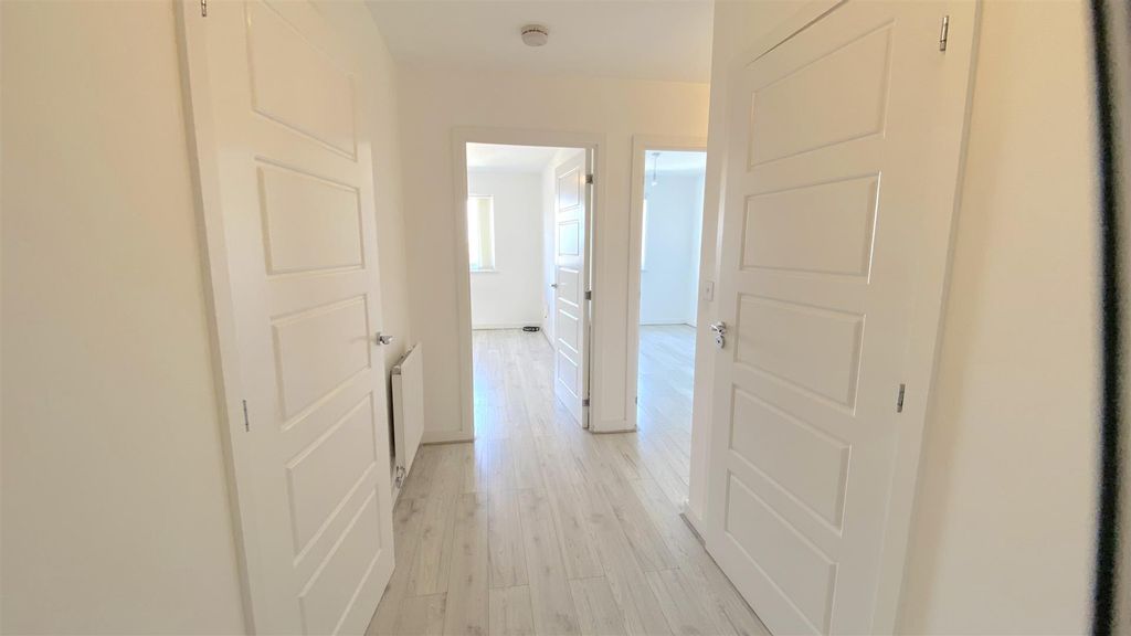 Additional image 10 of 2 bed flat for saleMorris Drive, Belvedere DA17