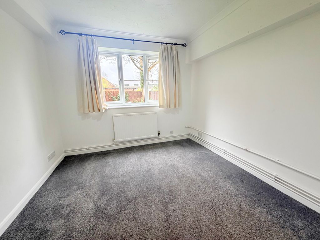 Additional image 4 of 1 bed flat for saleThe Hideaway, College Road, Abbots Langley WD5