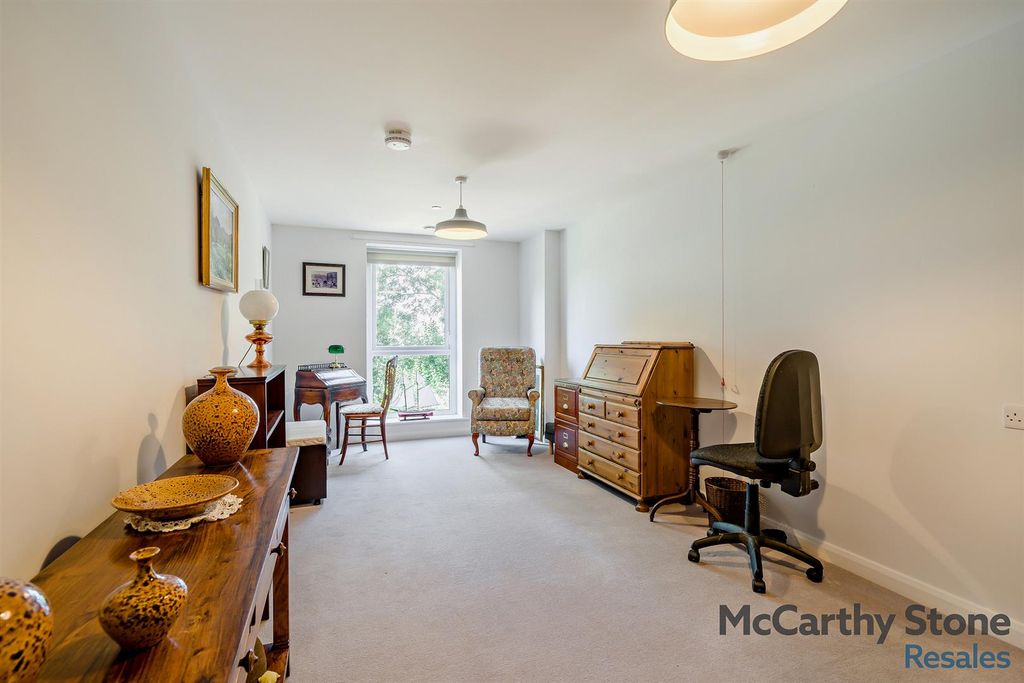 Additional image 10 of 2 bed flat for sale25 Wainwright Court, Kendal LA9