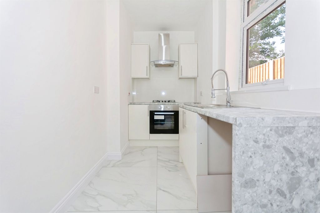 Additional image 7 of 5 bed terraced house for saleLifford Lane, Birmingham B30