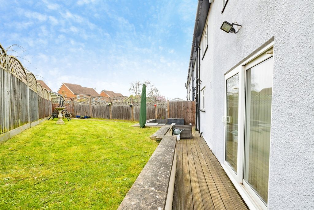 Additional image 13 of 5 bed end terrace house for saleNorthwick Road, Watford WD19