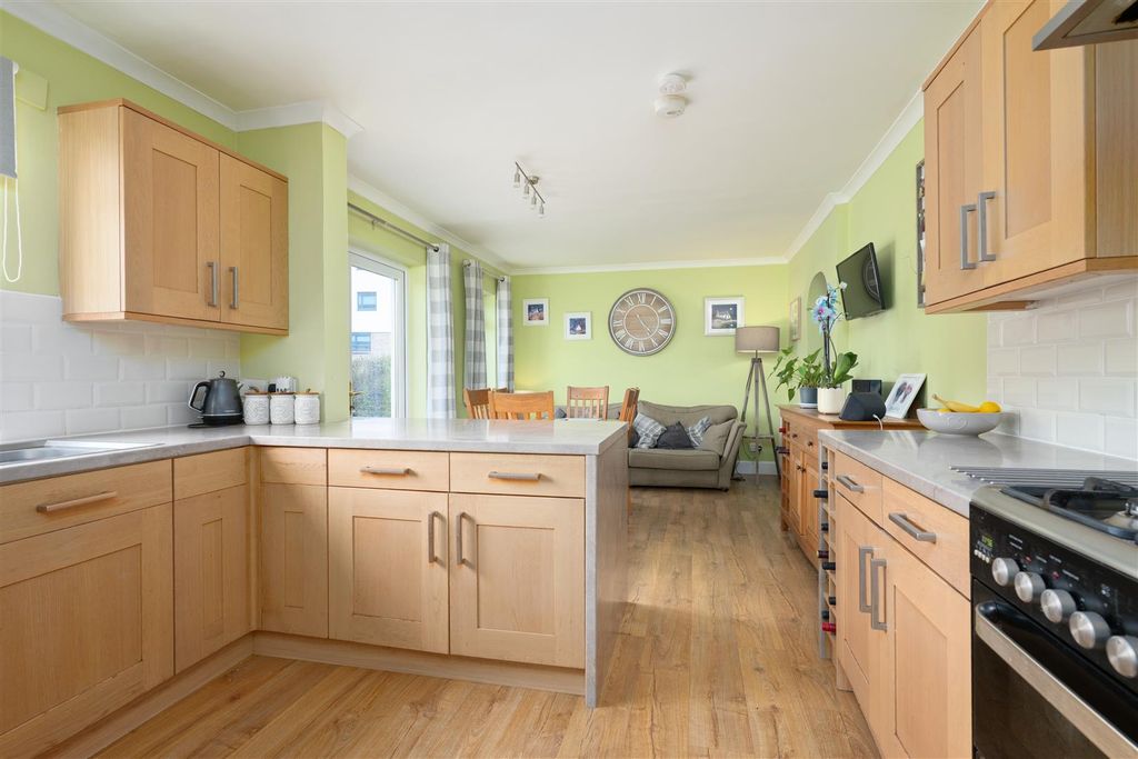 Additional image 4 of 3 bed semi-detached bungalow for saleAlma Avenue, Aberfeldy PH15