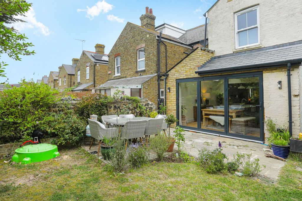 Additional image 19 of 4 bed end terrace house for saleYork Terrace, Birchington, Kent CT7